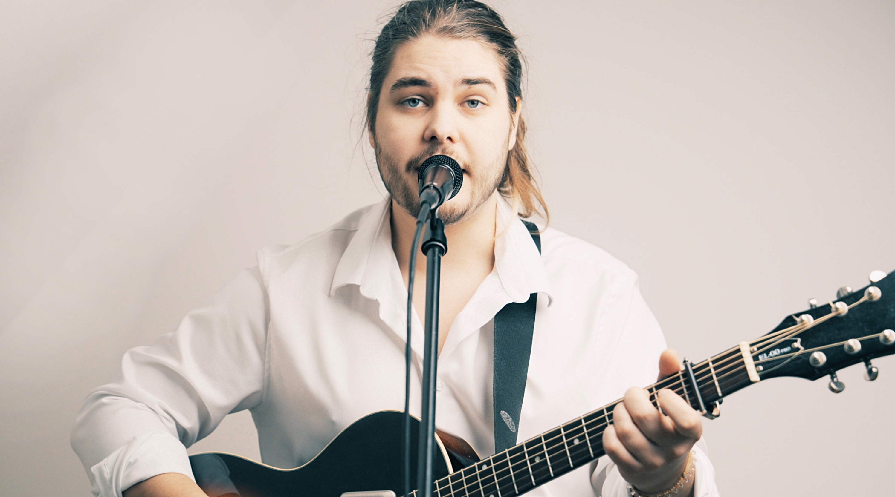 Hélyos Lamuré - Photo de presse 1